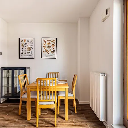 Port Praski Apartman Varsó